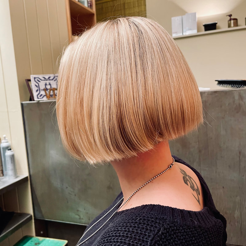 Women's haircut by Sylvan Warring, hair studio in Zürich